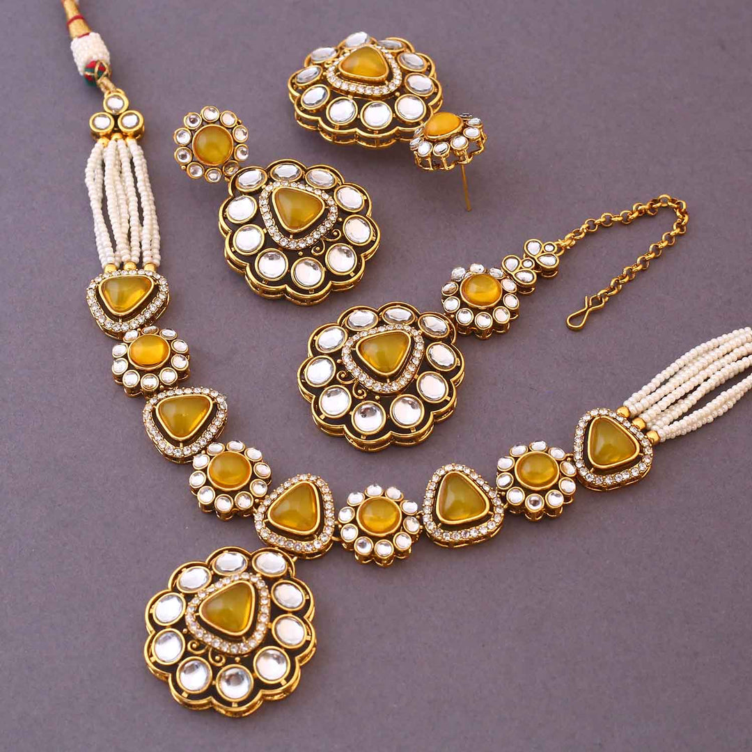 Lemon Dhivyashi Kundan Jewellery Set