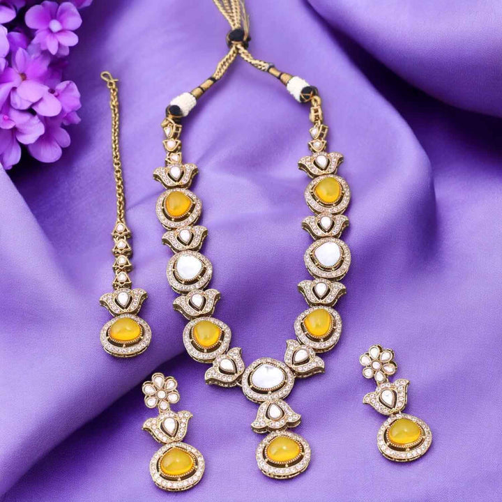 Lemon Kirsty Victorian Jewellery Set- New Arrival