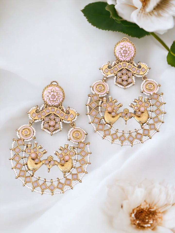 Lilac Mohita Ethnic Chandbalis