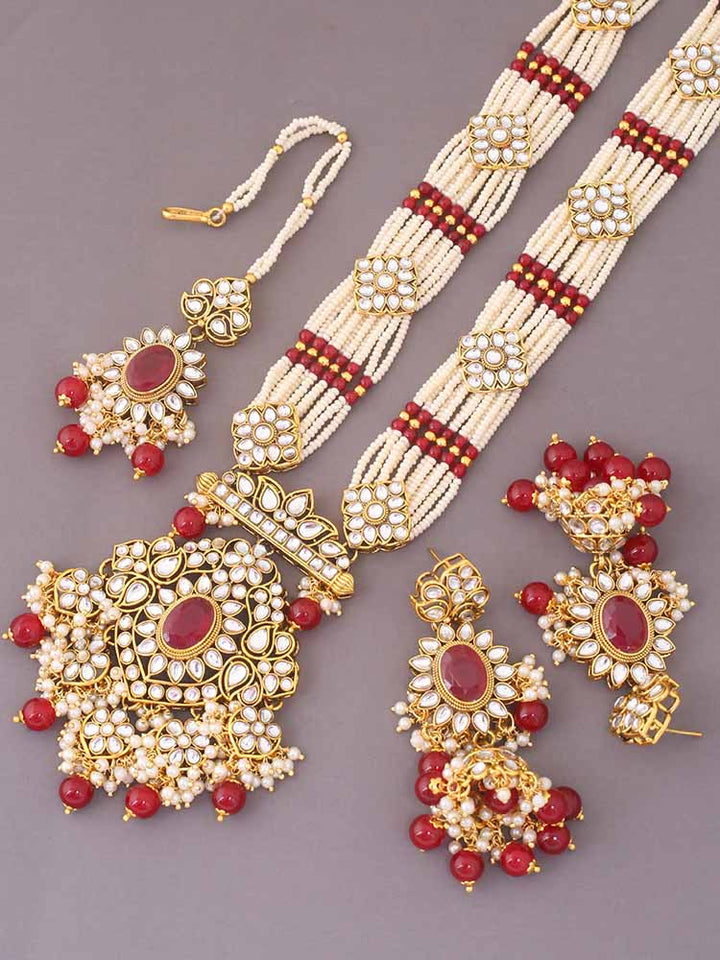 Maroon Aafreeda Jewellery Set
