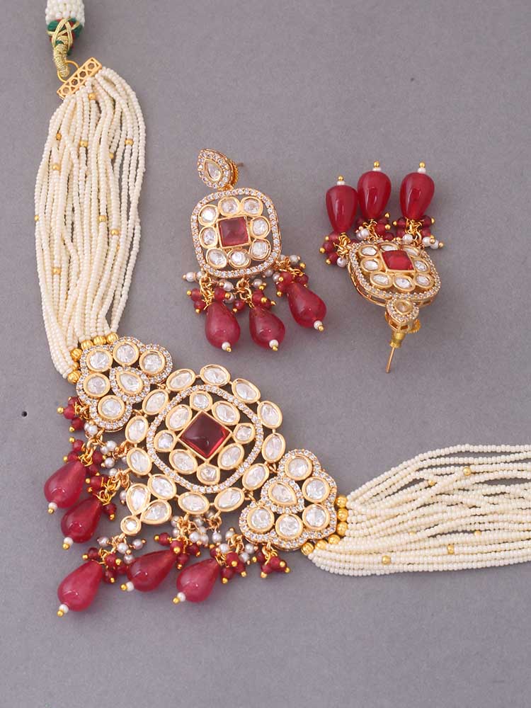Maroon Castor Jewellery Set