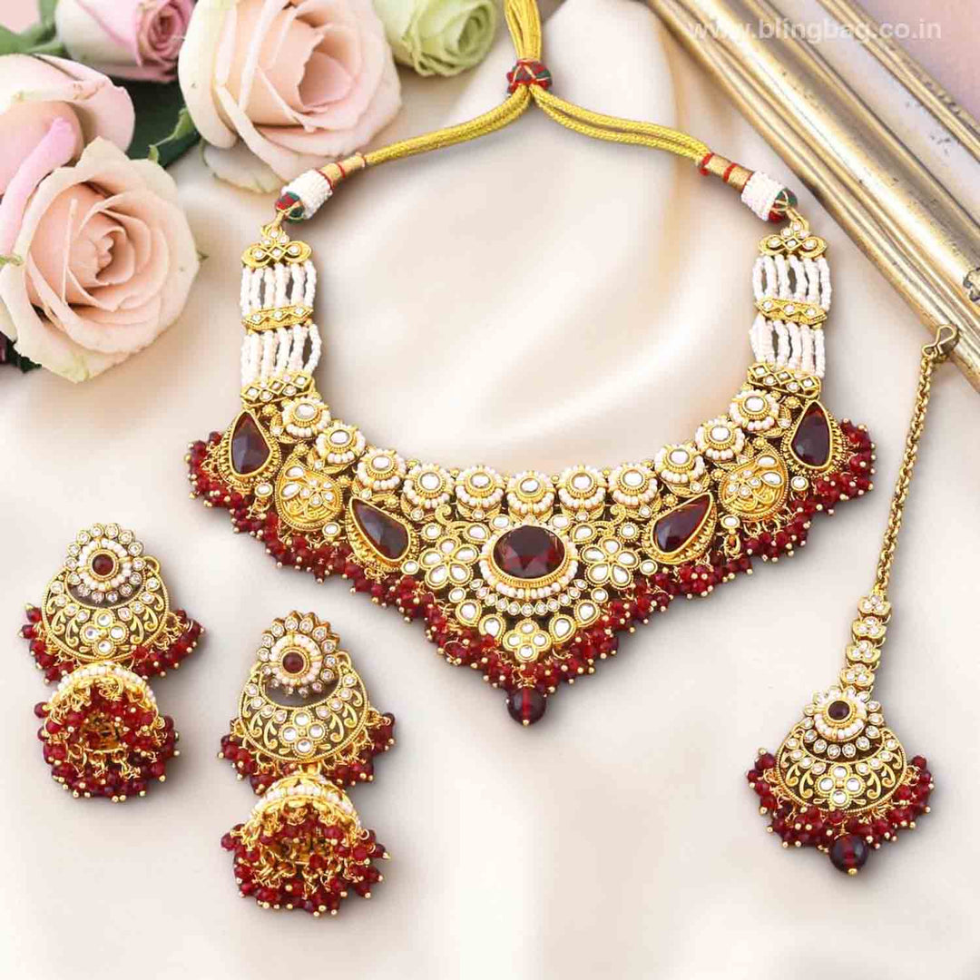 Maroon Selvi Kundan Jewellery Set