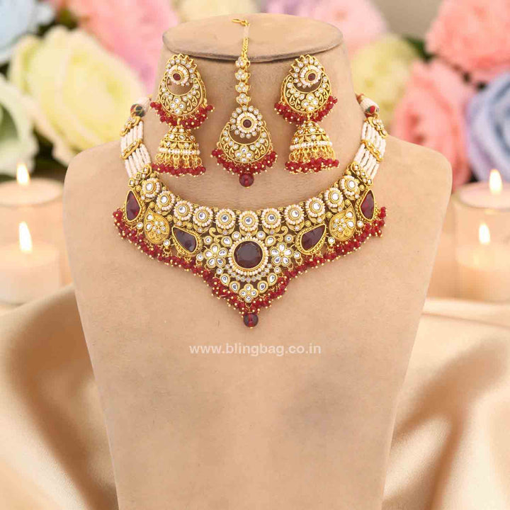 Maroon Selvi Kundan Jewellery Set