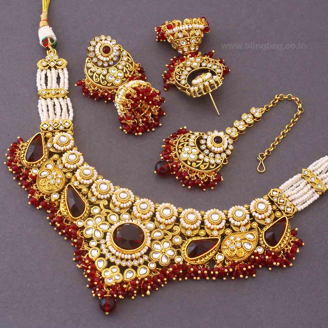 Maroon Selvi Kundan Jewellery Set