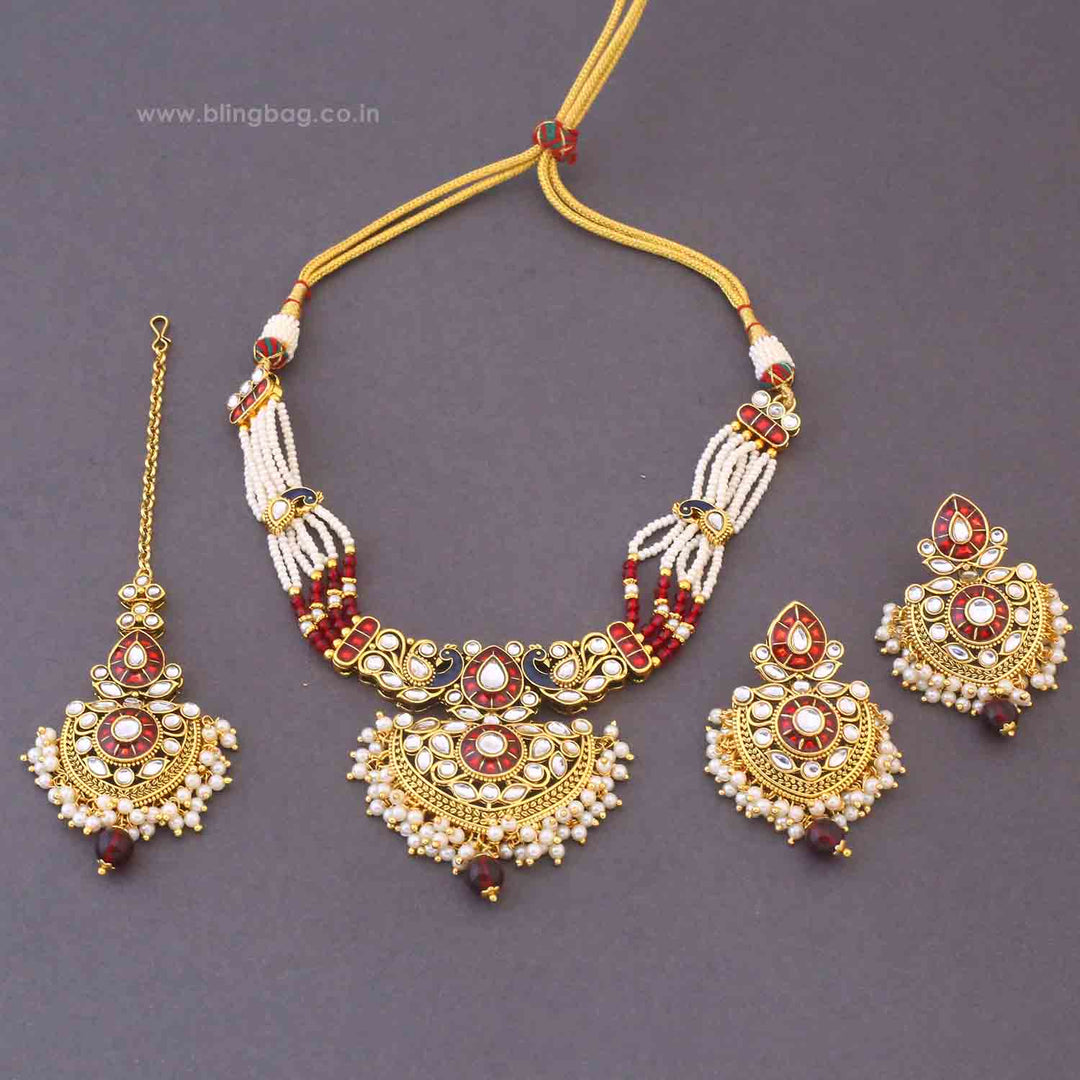 Maroon Suvitha Kundan Jewellery Set