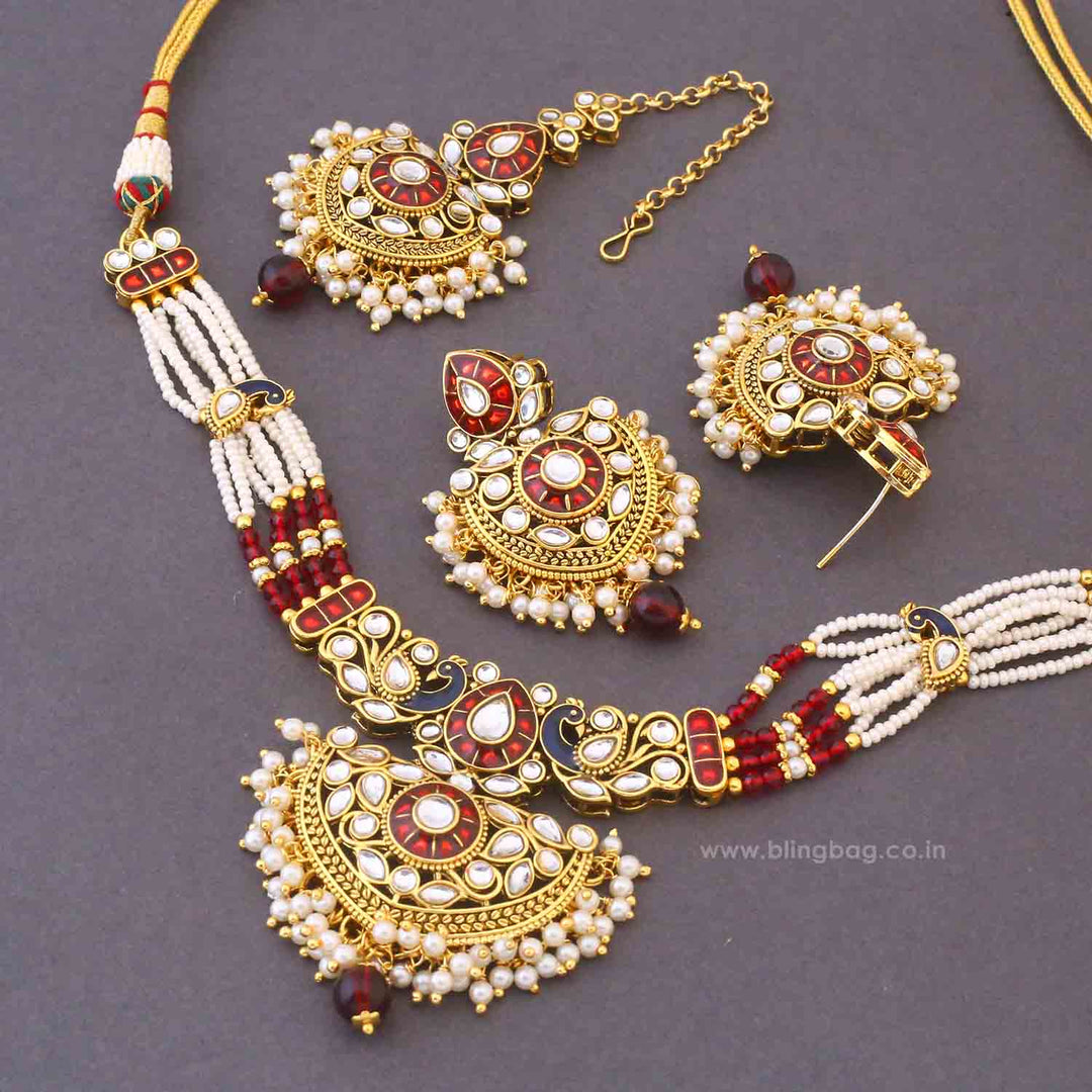 Maroon Suvitha Kundan Jewellery Set