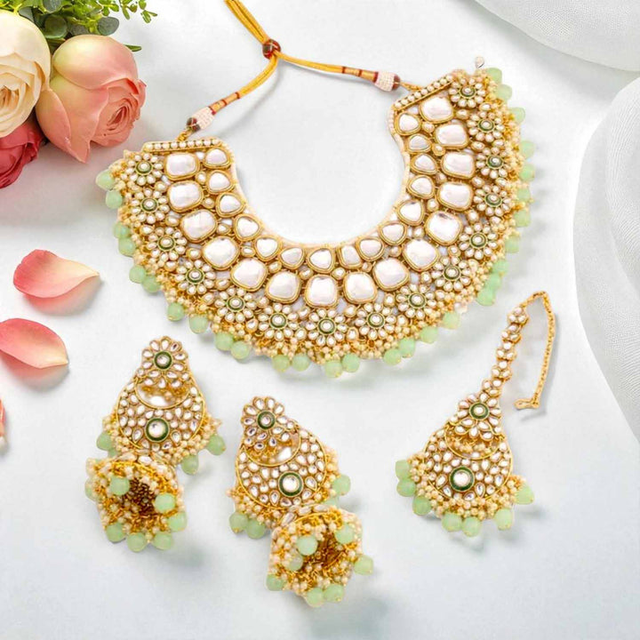 Mint Aadhila Kundan Jewellery Set