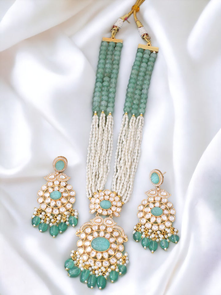Mint Aakanksha Jewellery Set