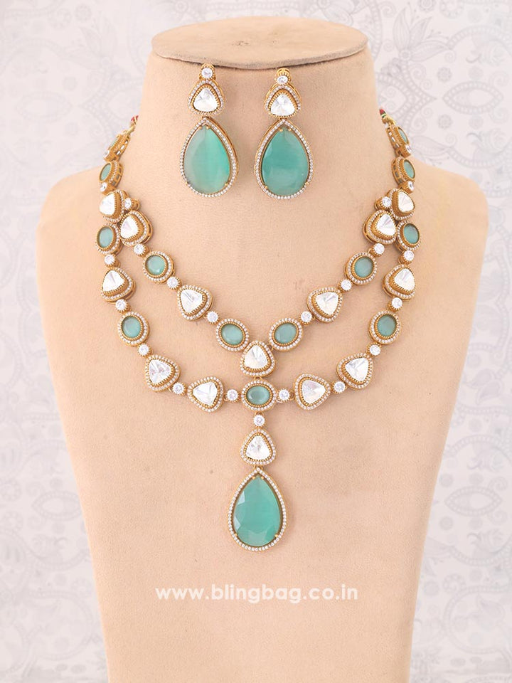Mint Inessa Zirconia Jewellery Set