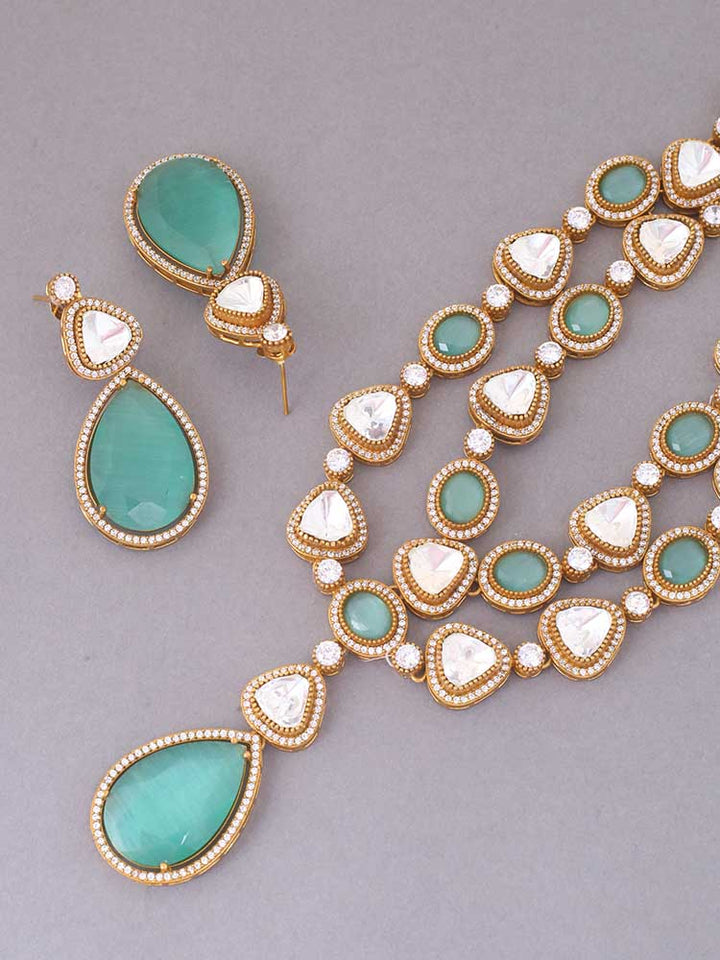 Mint Inessa Zirconia Jewellery Set