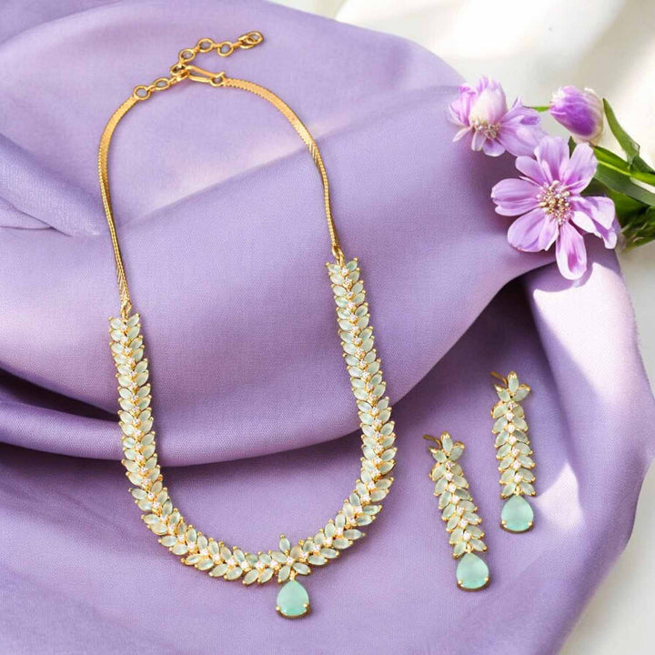 Mint Iulia Zirconia Jewellery Set