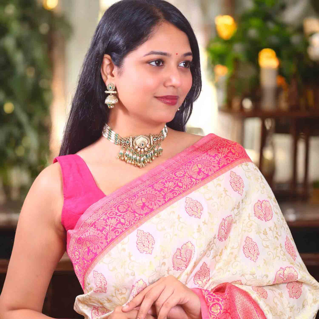 Mint Mahathi Antique Rajwadi Set