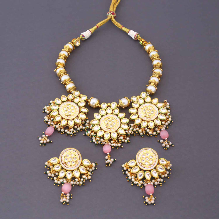 Golden Trishika Kundan Jewellery Set