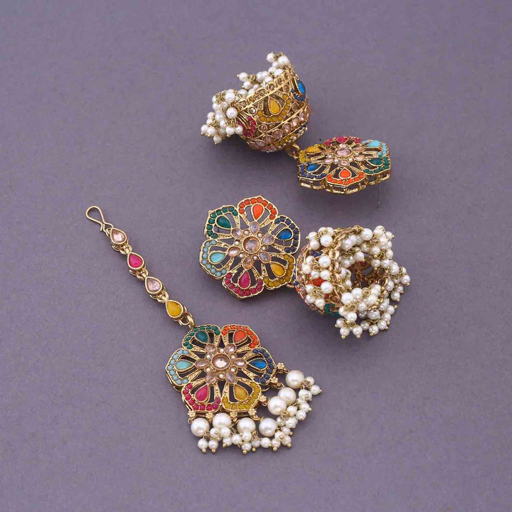 Multicolor Aangan Punjabi Maang Tikka Set