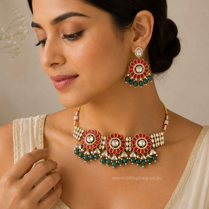 Multicolor Aarohishi Kundan Jewellery Set