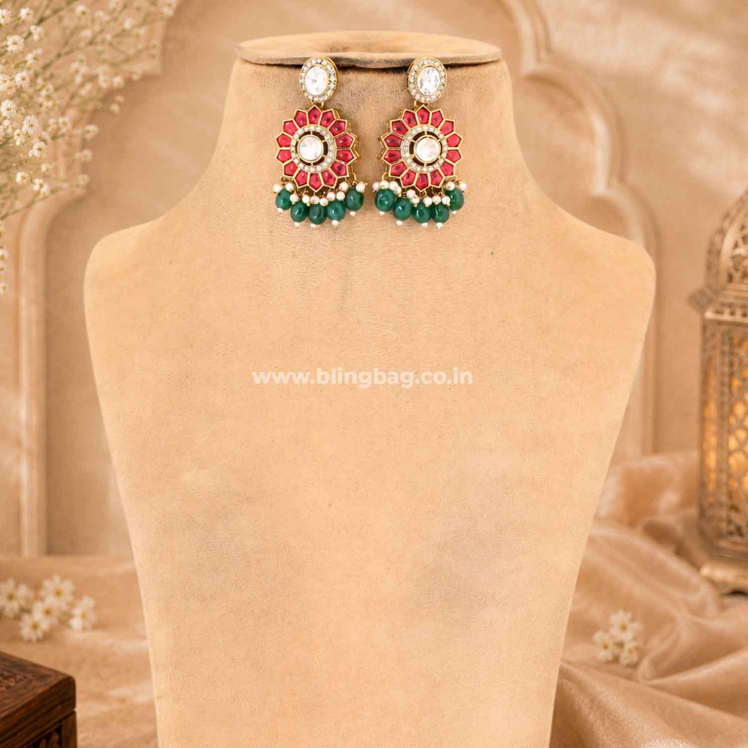 Multicolor Aarohishi Kundan Jewellery Set