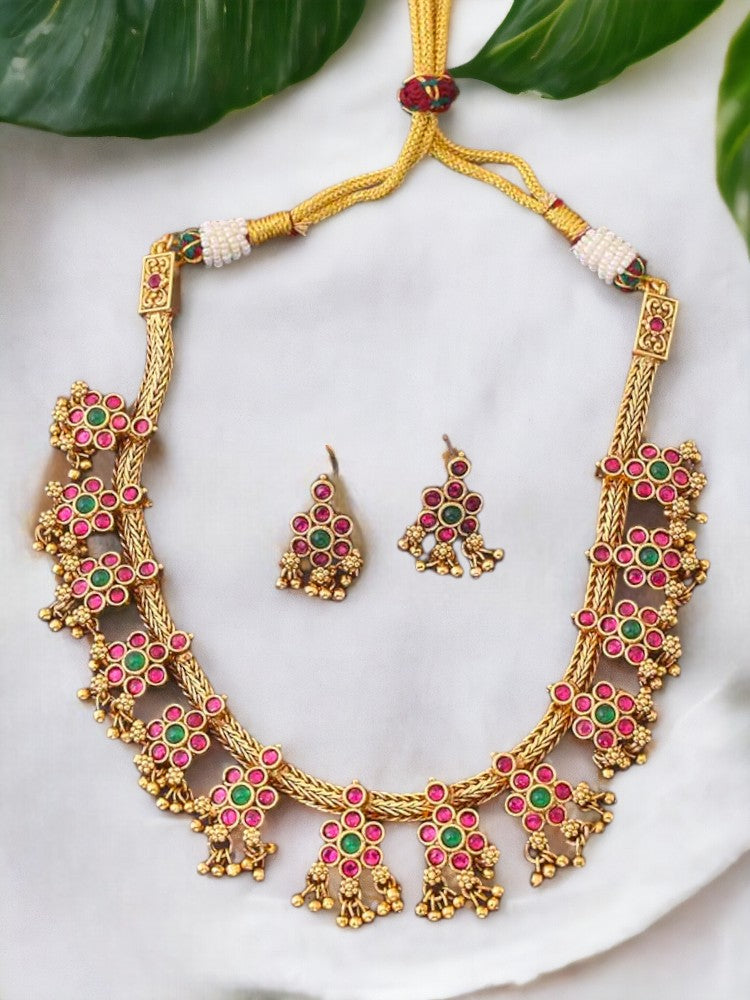 Multicolor Aashirya Jewellery Set