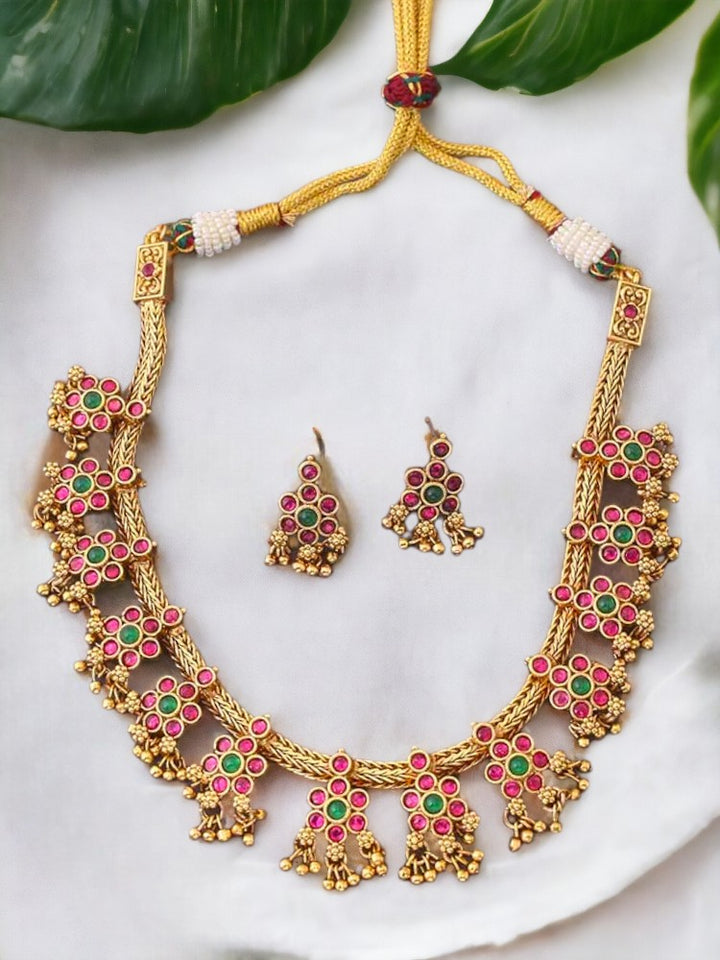 Multicolor Aashirya Jewellery Set