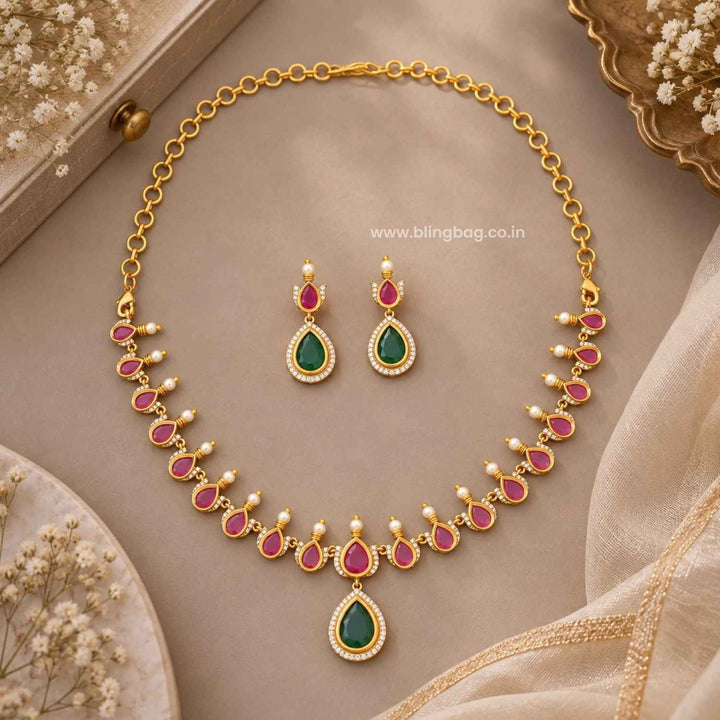 Multicolor Aavira Antique Jewellery Set- New Arrival