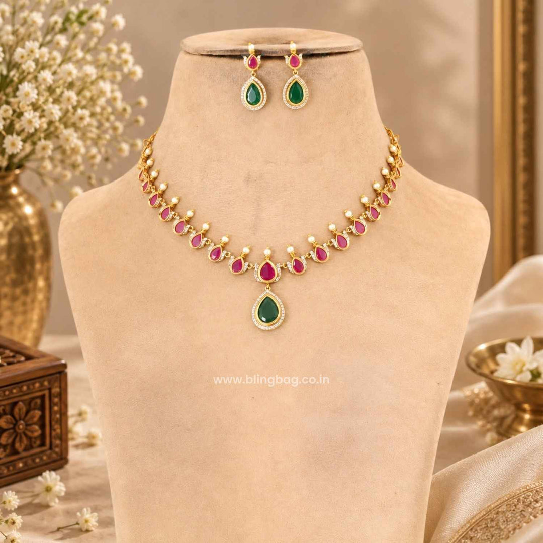 Multicolor Aavira Antique Jewellery Set- New Arrival