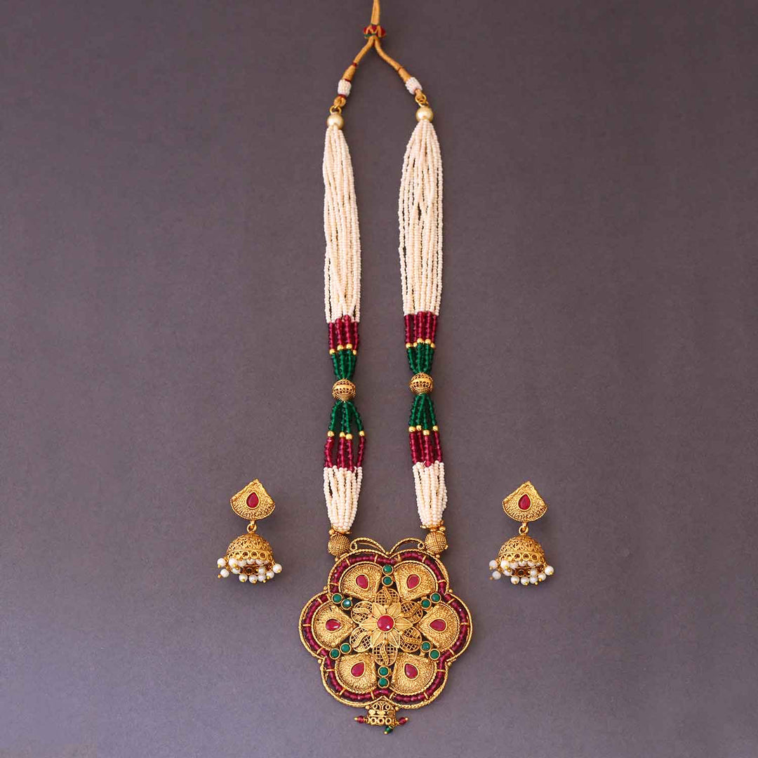 Multicolor Acyuta Antique Jewellery Set- New Arrival