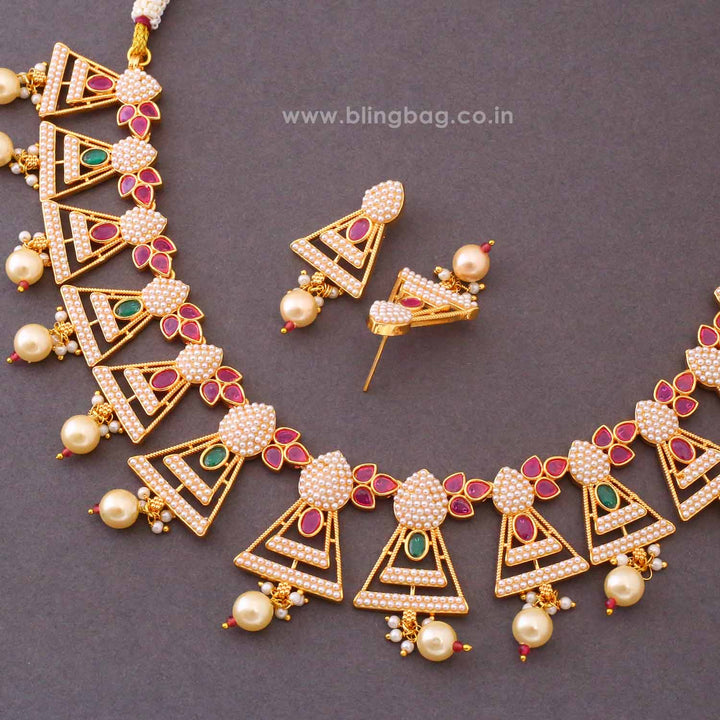 Multicolor Alvisha Antique Jewellery Set - New Arrival