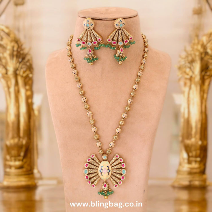 Multicolor Athira Antique Rajwadi Set