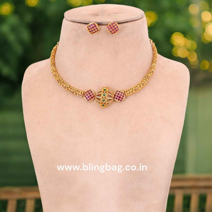 Multicolor Avastra Hasli Antique Jewellery Set - New Arrival