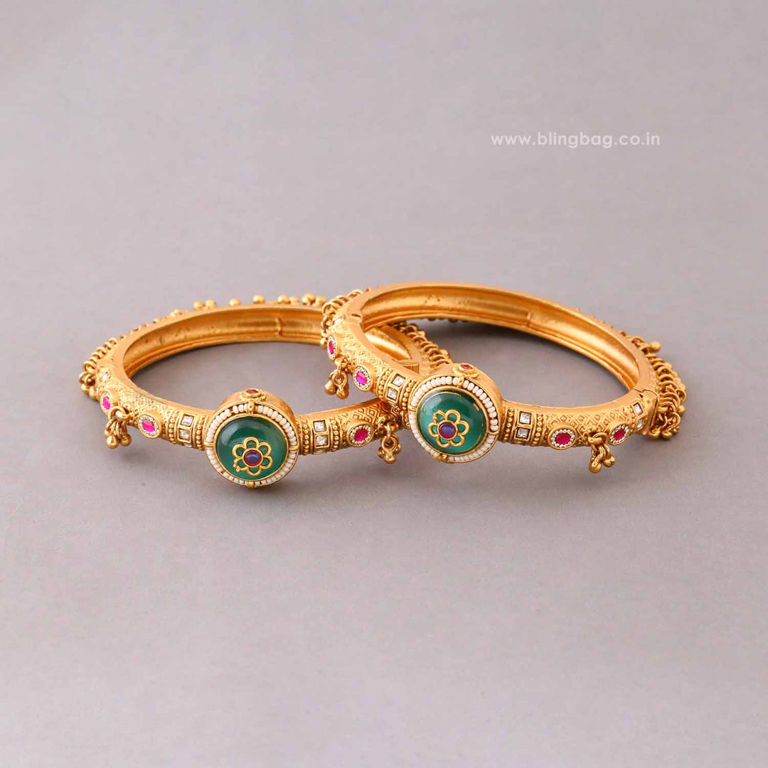 Multicolor Avniani Bangles