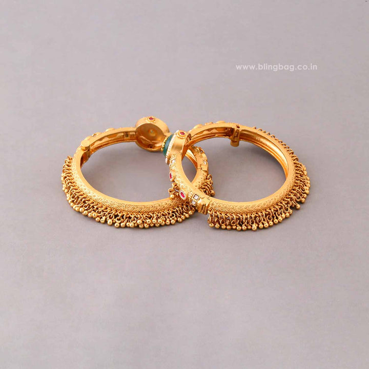 Multicolor Avniani Bangles