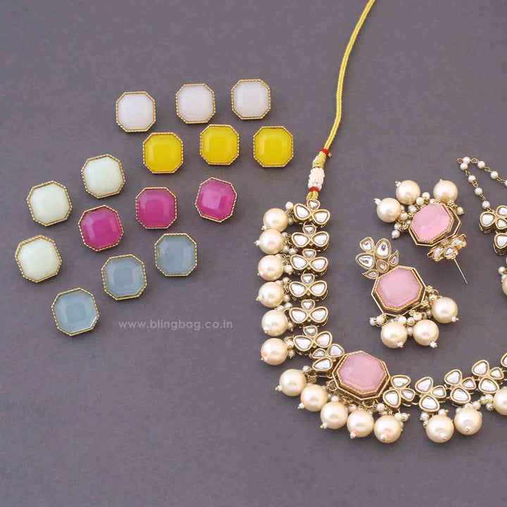 Multicolor Avnishi Kundan Jewellery Set