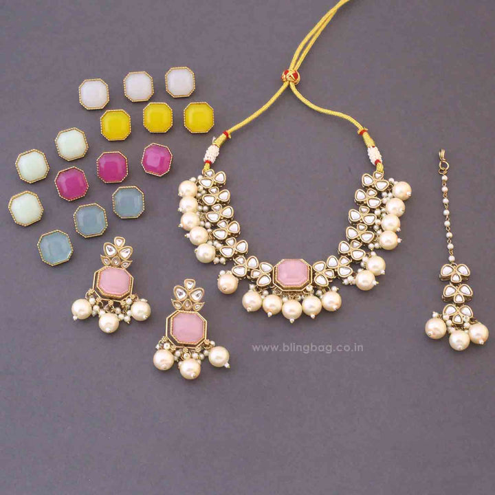 Multicolor Avnishi Kundan Jewellery Set