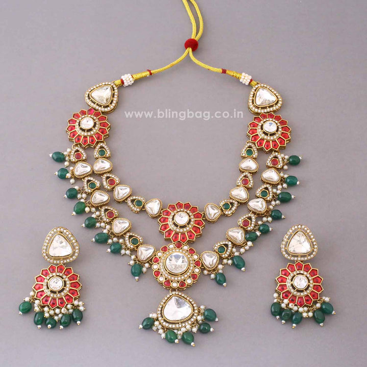 Multicolor Bhavyasha Kundan Jewellery Set