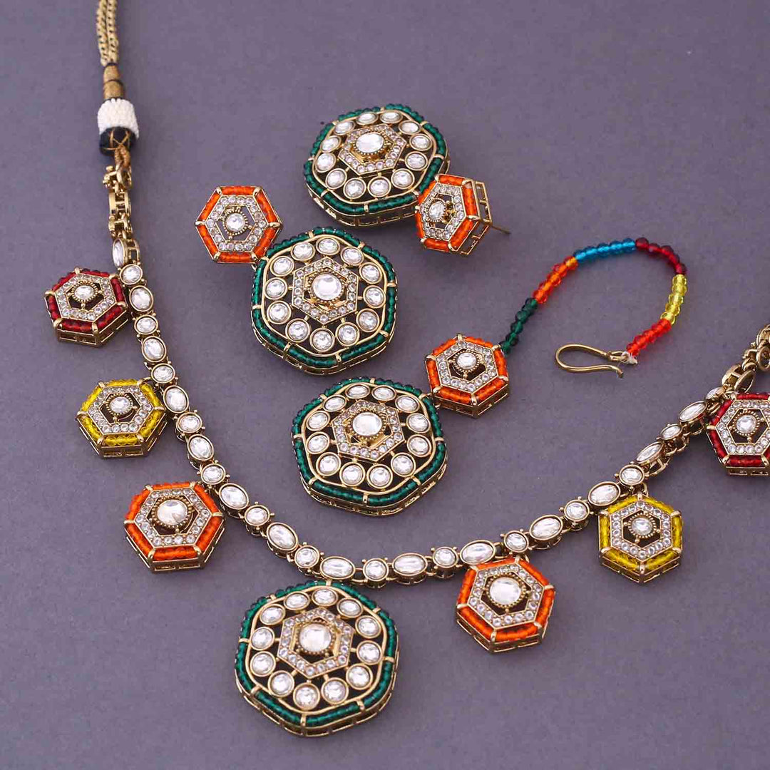 Multicolor Caroliya Kundan Jewellery Set