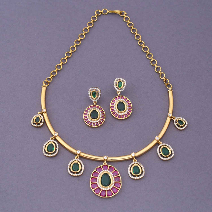 Multicolor Chaveeni Hasli Antique Jewellery Set - New Arrival