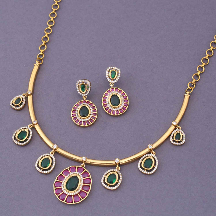 Multicolor Chaveeni Hasli Antique Jewellery Set - New Arrival