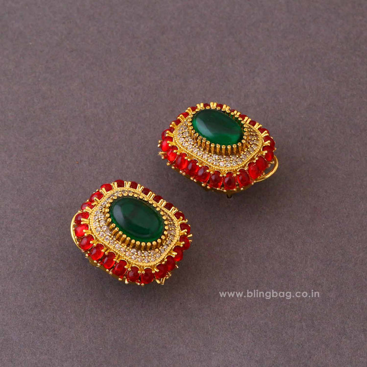 Multicolor Cosmic Studs