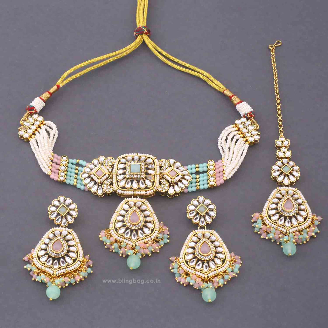 Multicolor Dakshina Kundan Jewellery Set