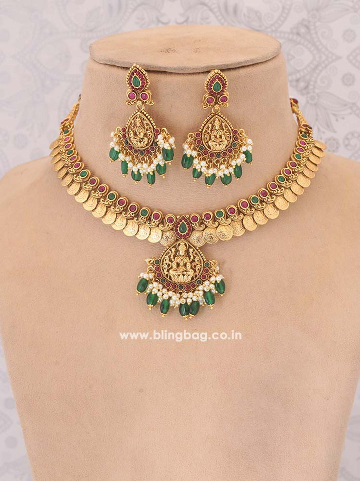 Multicolor Deveshi Jewellery Set