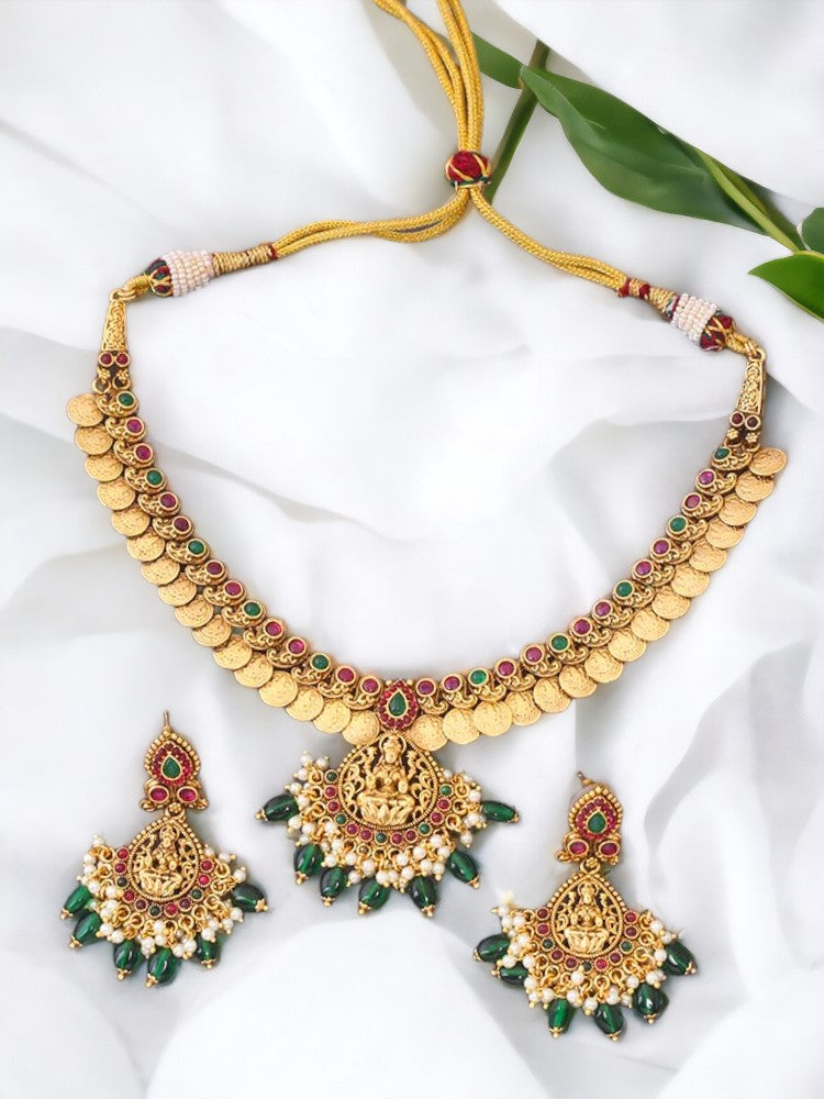 Multicolor Deveshi Jewellery Set