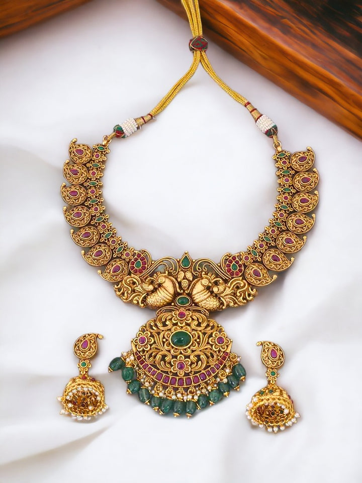 Multicolor Dhumavati Temple Jewellery Set