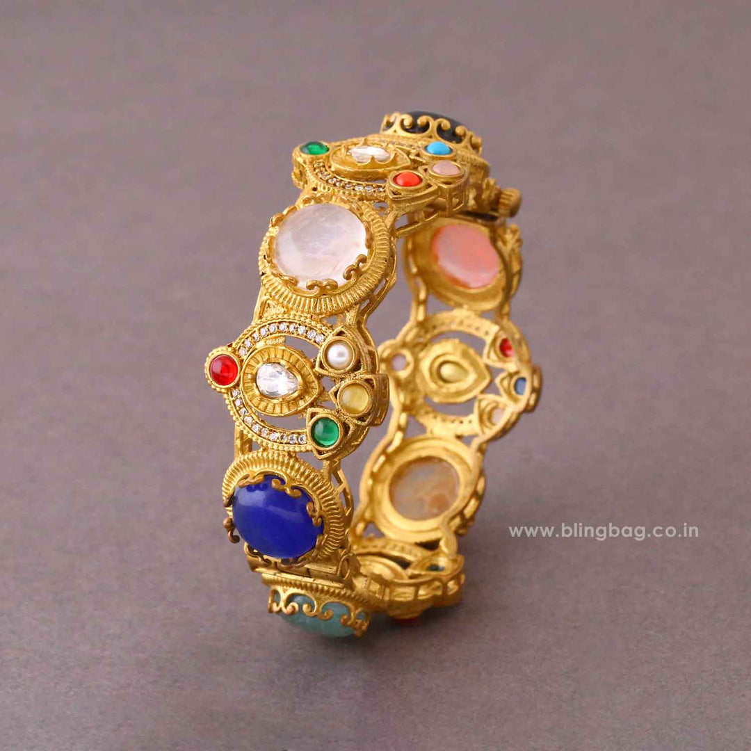 Multicolor Dora Victorian Kada