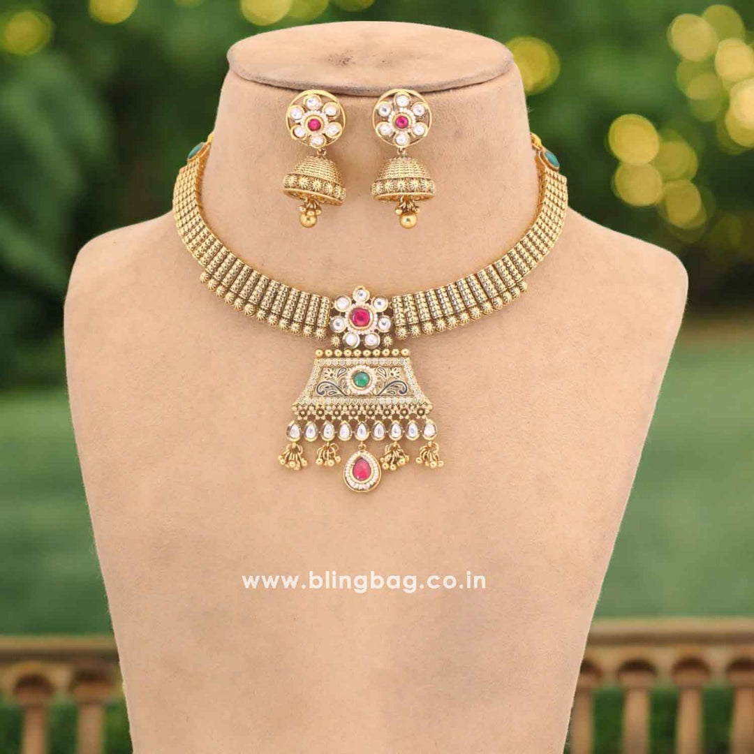 Multicolor Drisha Hasli Antique Rajwadi Set