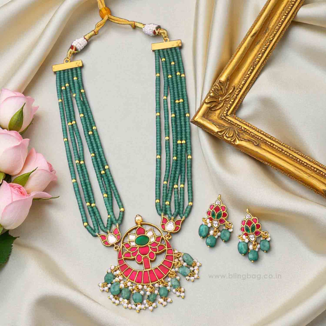 Multicolor Gagana Antique Jewellery Set - New Arrival