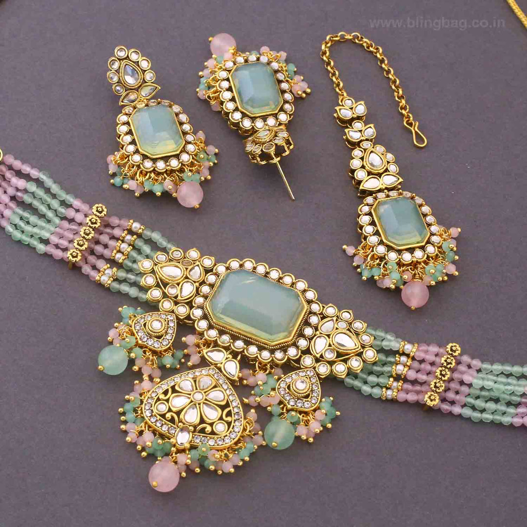 Multicolor Gayatri Kundan Jewellery Set