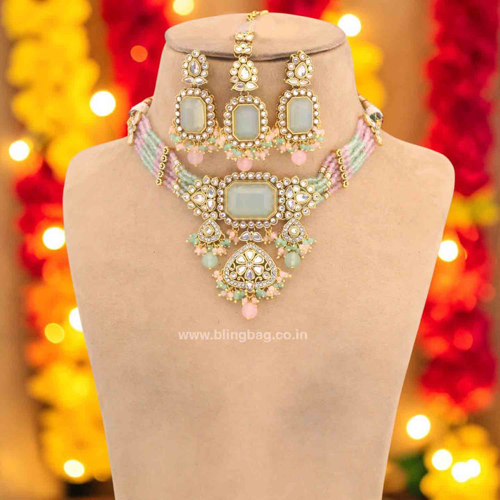 Multicolor Gayatri Kundan Jewellery Set