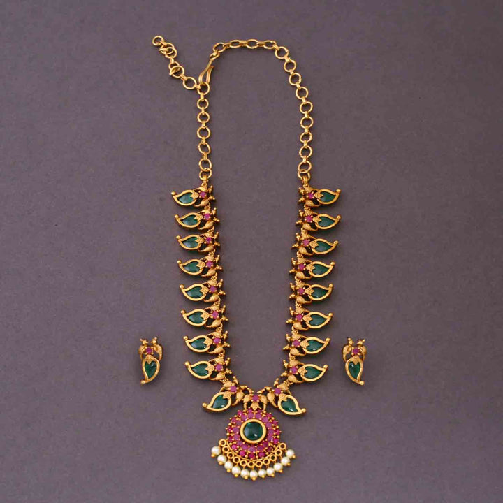 Multicolor Geeti Antique Jewellery Set - New Arrival