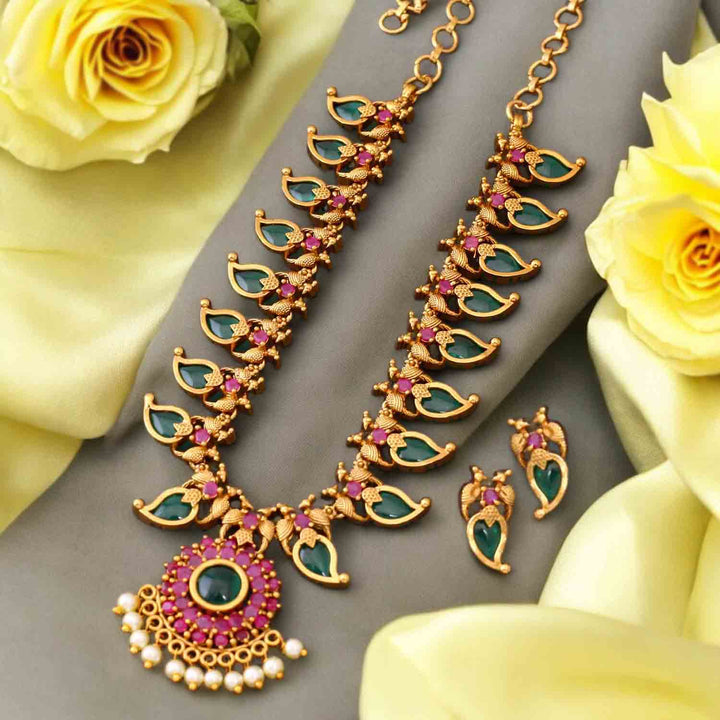 Multicolor Geeti Antique Jewellery Set - New Arrival