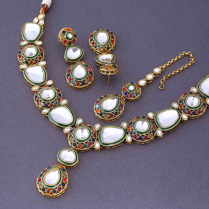 Multicolor Ghurmita Kundan Jewellery Set