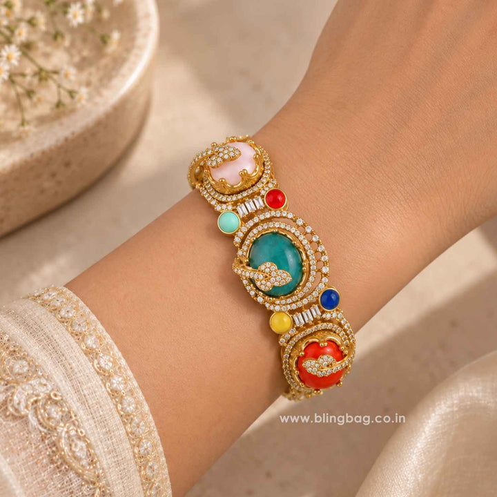 Multicolor Grace Victorian Kada